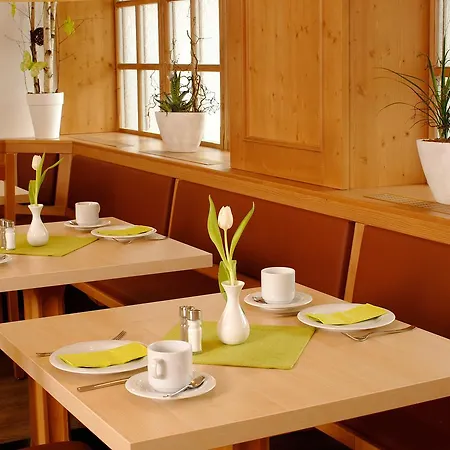 Garni Leitl Gmbh 3* Eggenfelden