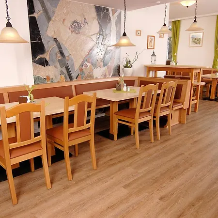 Garni Leitl Gmbh 3* Eggenfelden